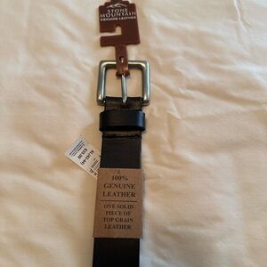 Stone Mountain Accessories Black Leather Belt